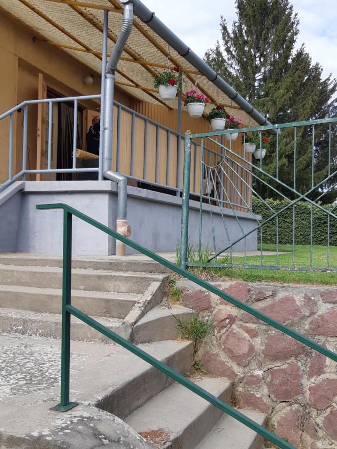Laciház Igal Exterior foto